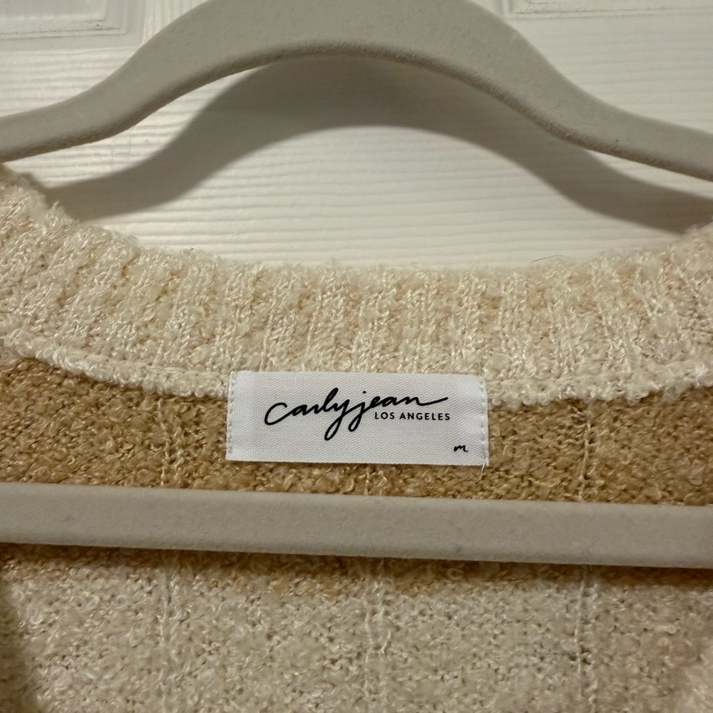 Carly Jean Los Angeles Celeste Sweater Size M - Picture 4 of 5